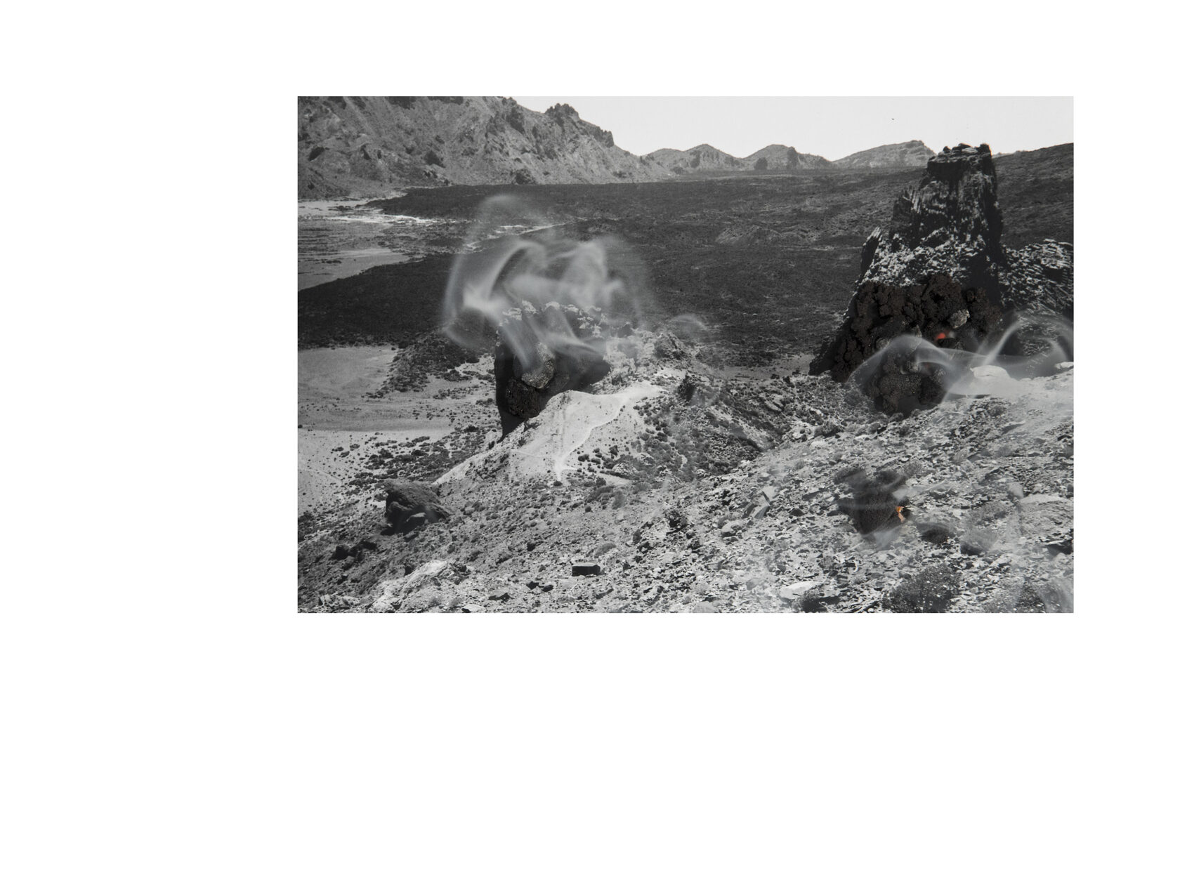 contemporary photography, ksenia yurkova, contemporary art, language, artist book, destrudo, installation, video art